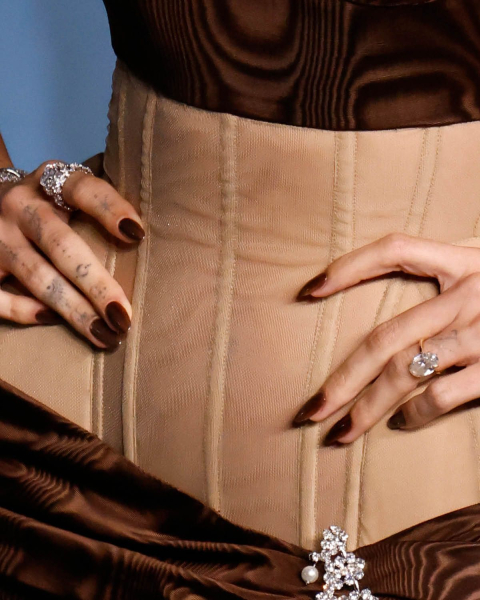 hailey bieber chocolate nails a 2025 winter nail polish color trend